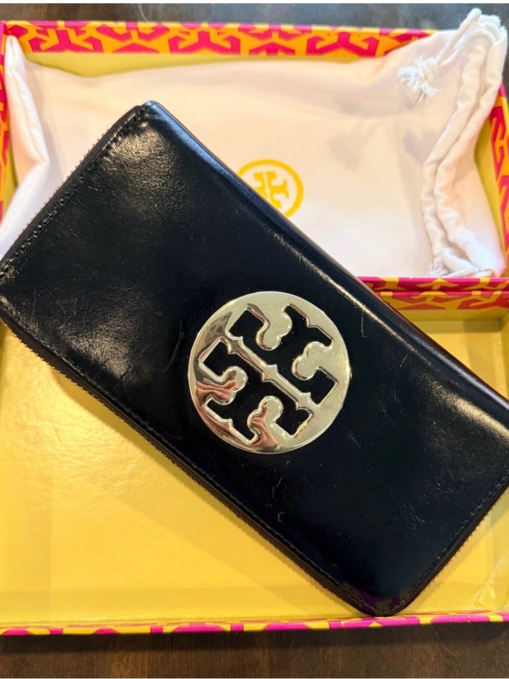 Tory Burch Amanda Black Leather Continental Clutch / Wallet
